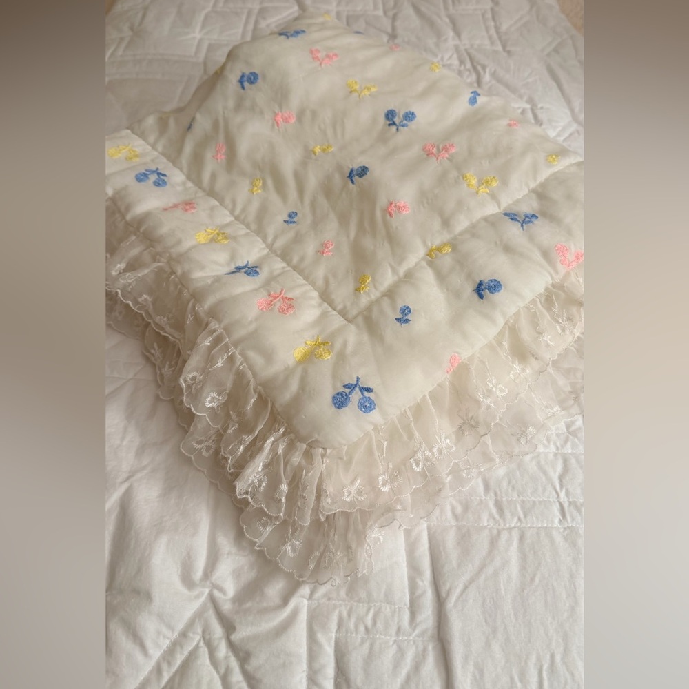 Unique Vintage White Baby Blanket Quilt with Floral Embroidery